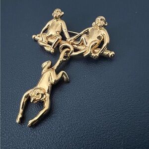 TRIFARI Signed Vintage Gold Tone Three Monkeys brooch